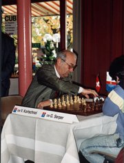 Korchnoi Mirrored Sunglasses, 1978 World Chess championship : r/chess